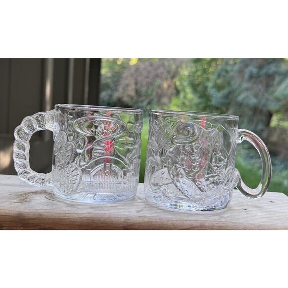 Batman Forever Two Face & riddler Clear Glass Mug DC Comics McDonalds 1995 VTG - Picture 1 of 12
